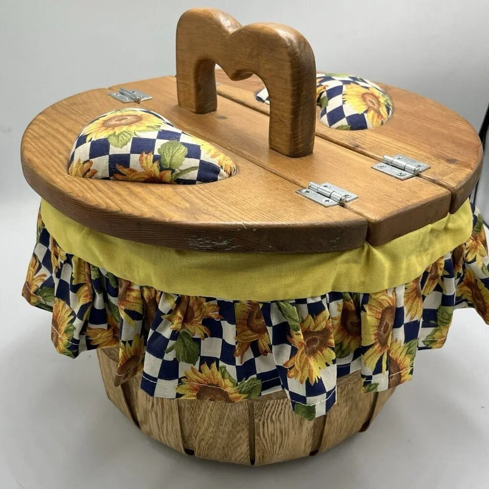 Vintage Half Bushel Sewing Picnic Basket Wooden Handle Sunflower Fabric Lined